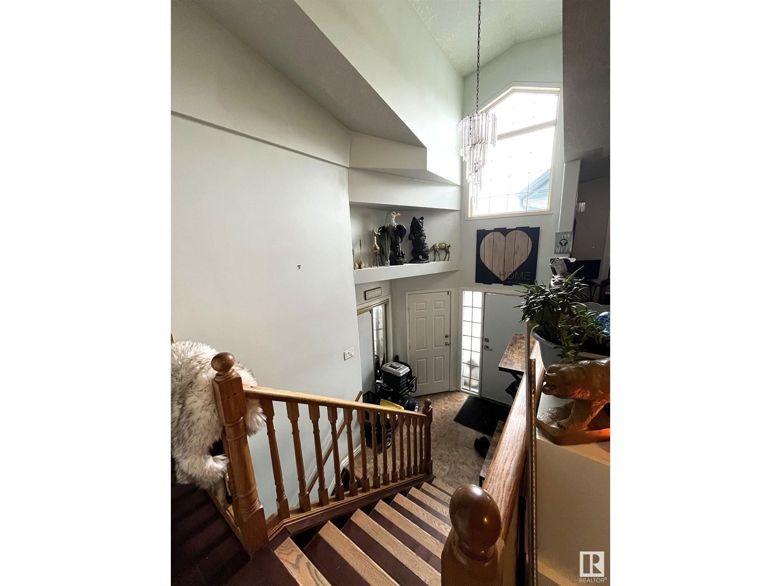 908 Jordan Cr Edmonton, Alberta