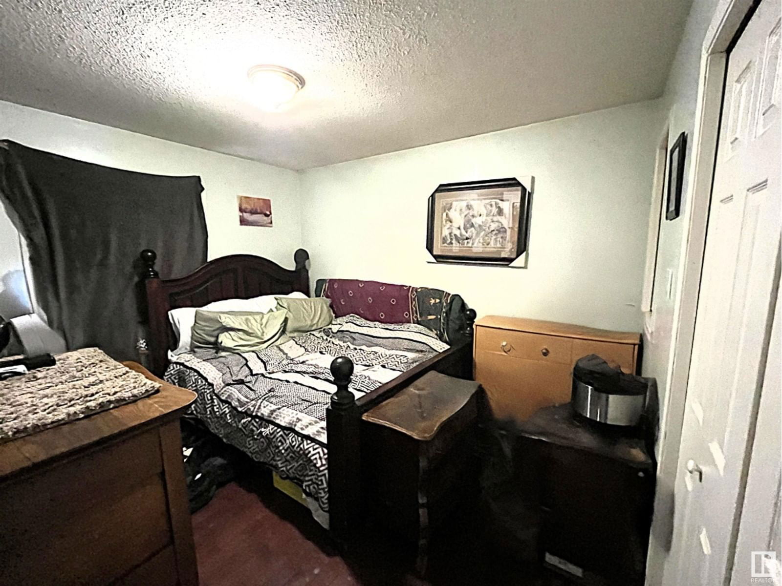 908 Jordan Cr Edmonton, Alberta