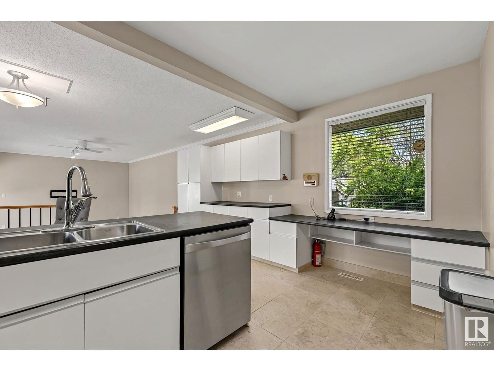 NW - 7608 143A ST Image 13