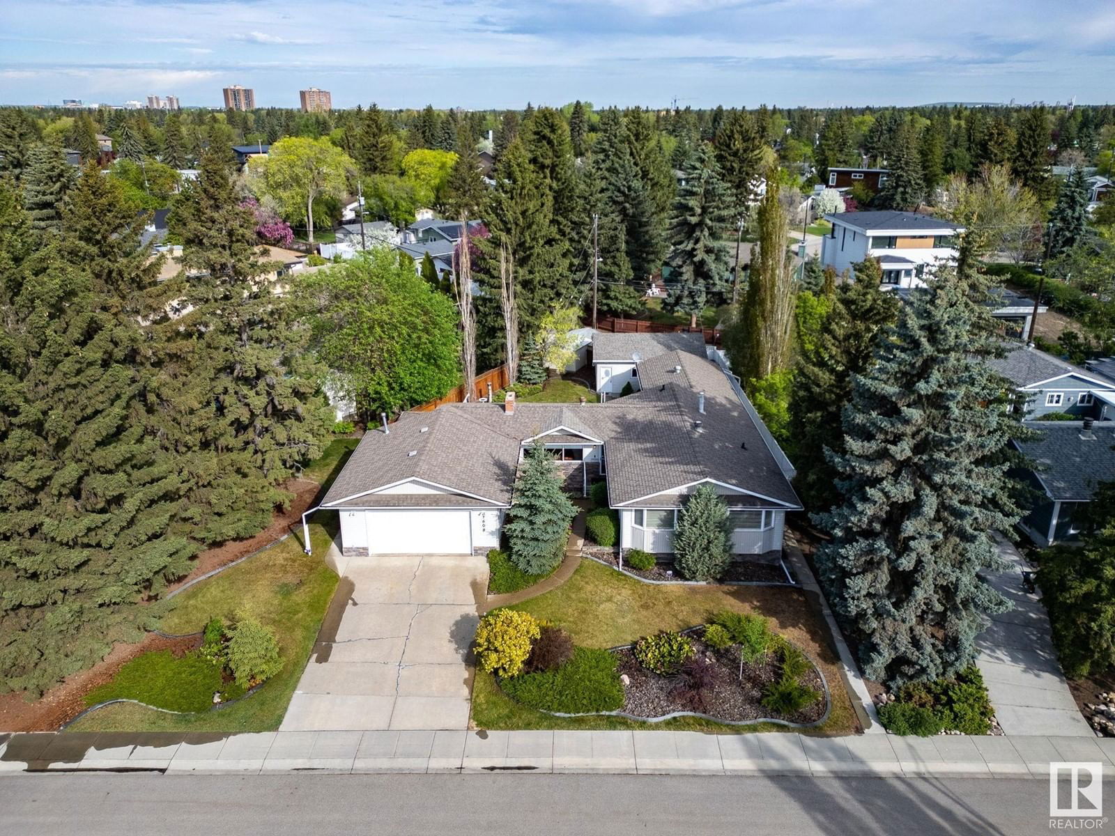 NW - 7608 143A ST Image 2