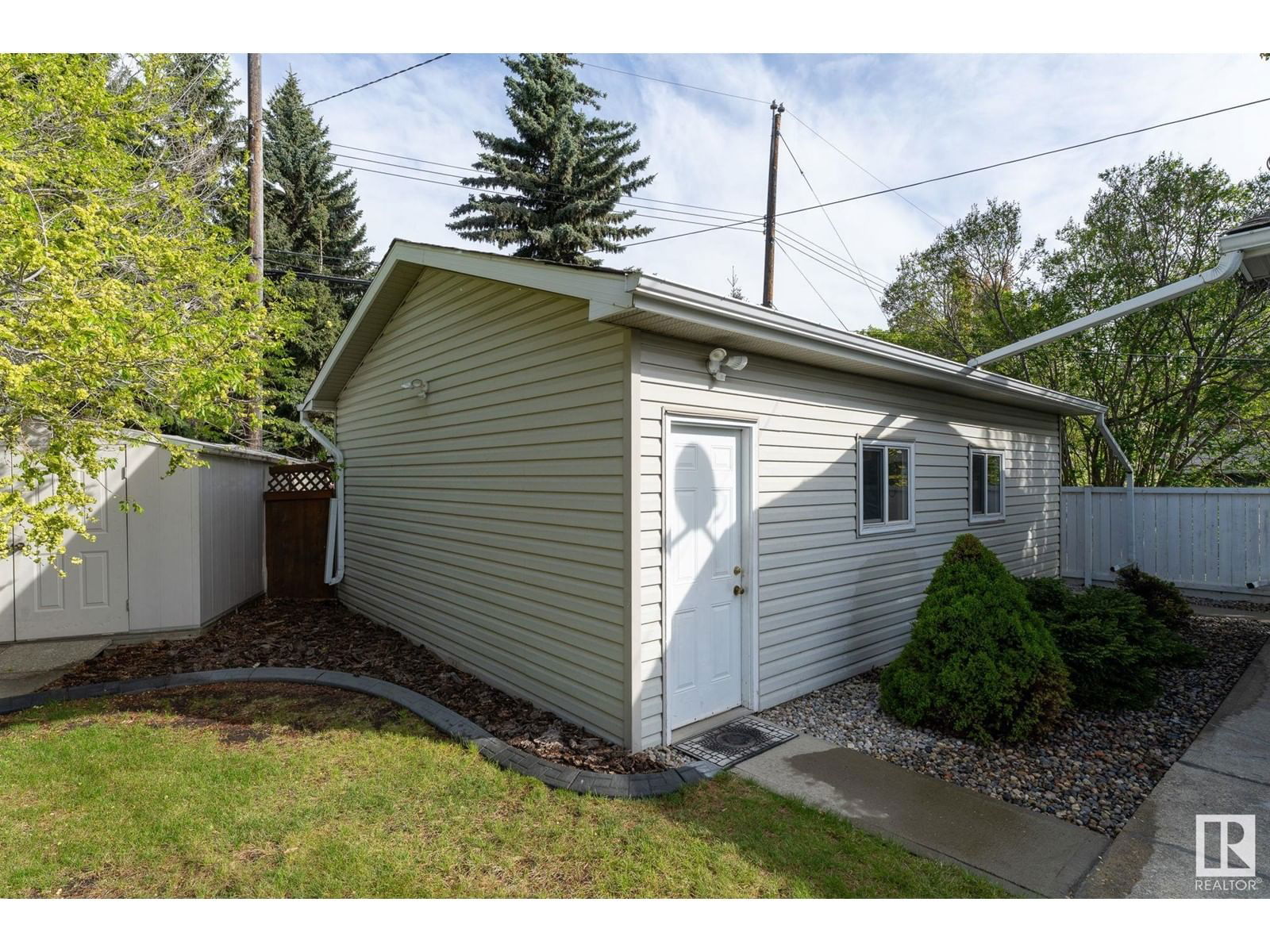 NW - 7608 143A ST Image 47