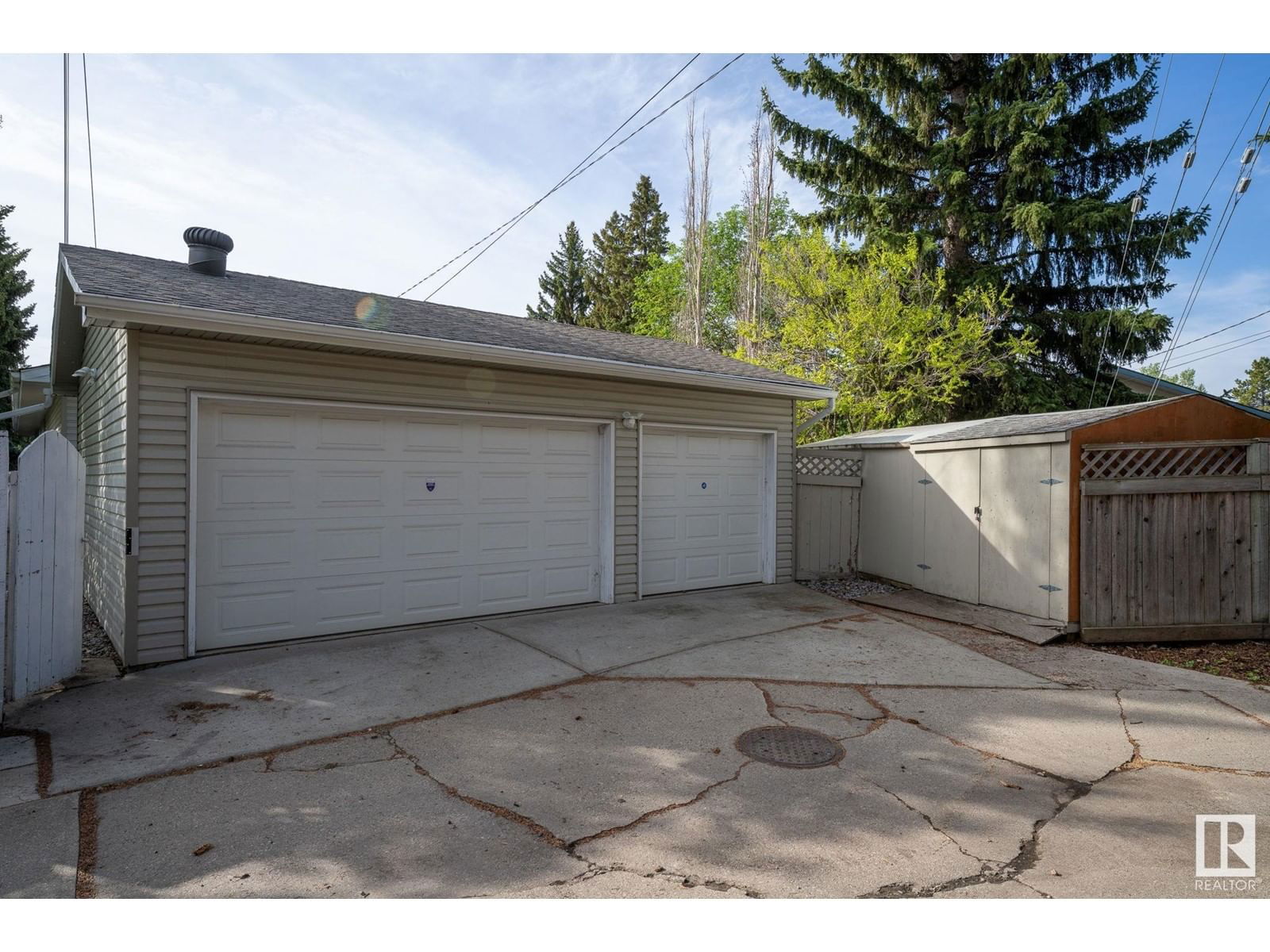 NW - 7608 143A ST Image 49