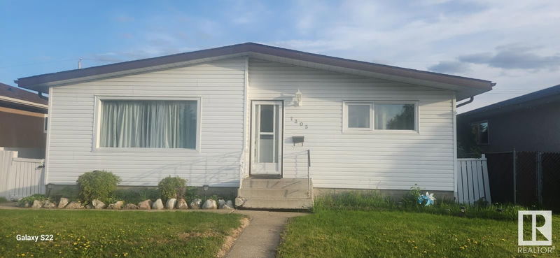 7303 130 Av Edmonton, Alberta
