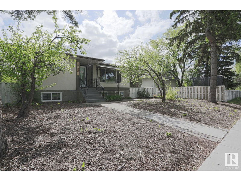 Nw - 12207 58 St Edmonton, Alberta