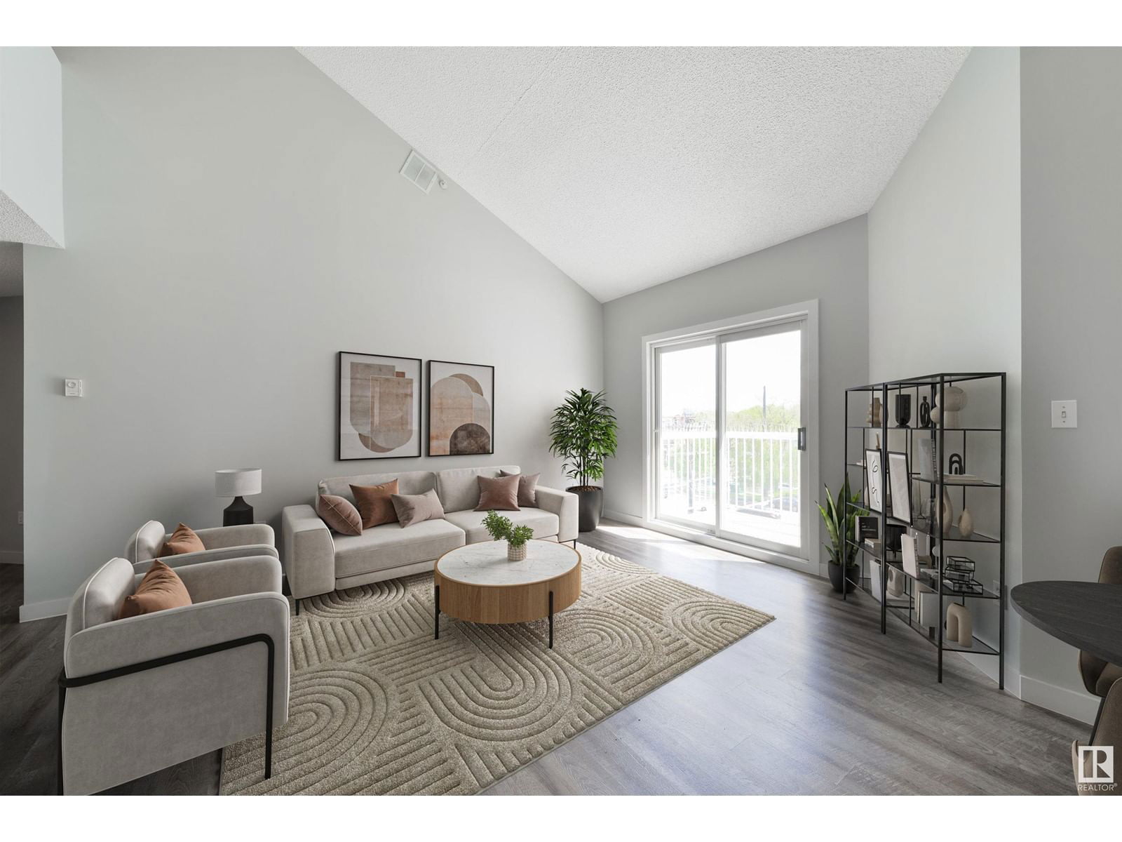 #409 - 10153 117 ST Image 1