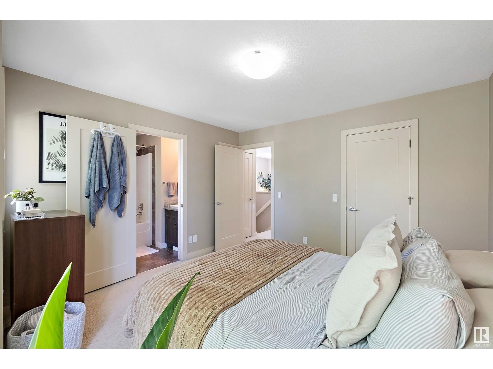 2130 Glenridding Wy Edmonton, Alberta