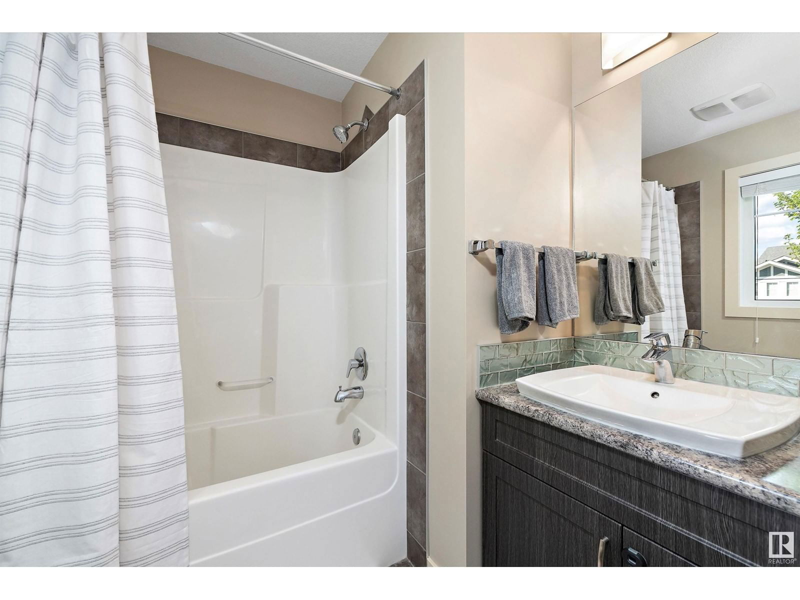 2130 Glenridding Wy Edmonton, Alberta
