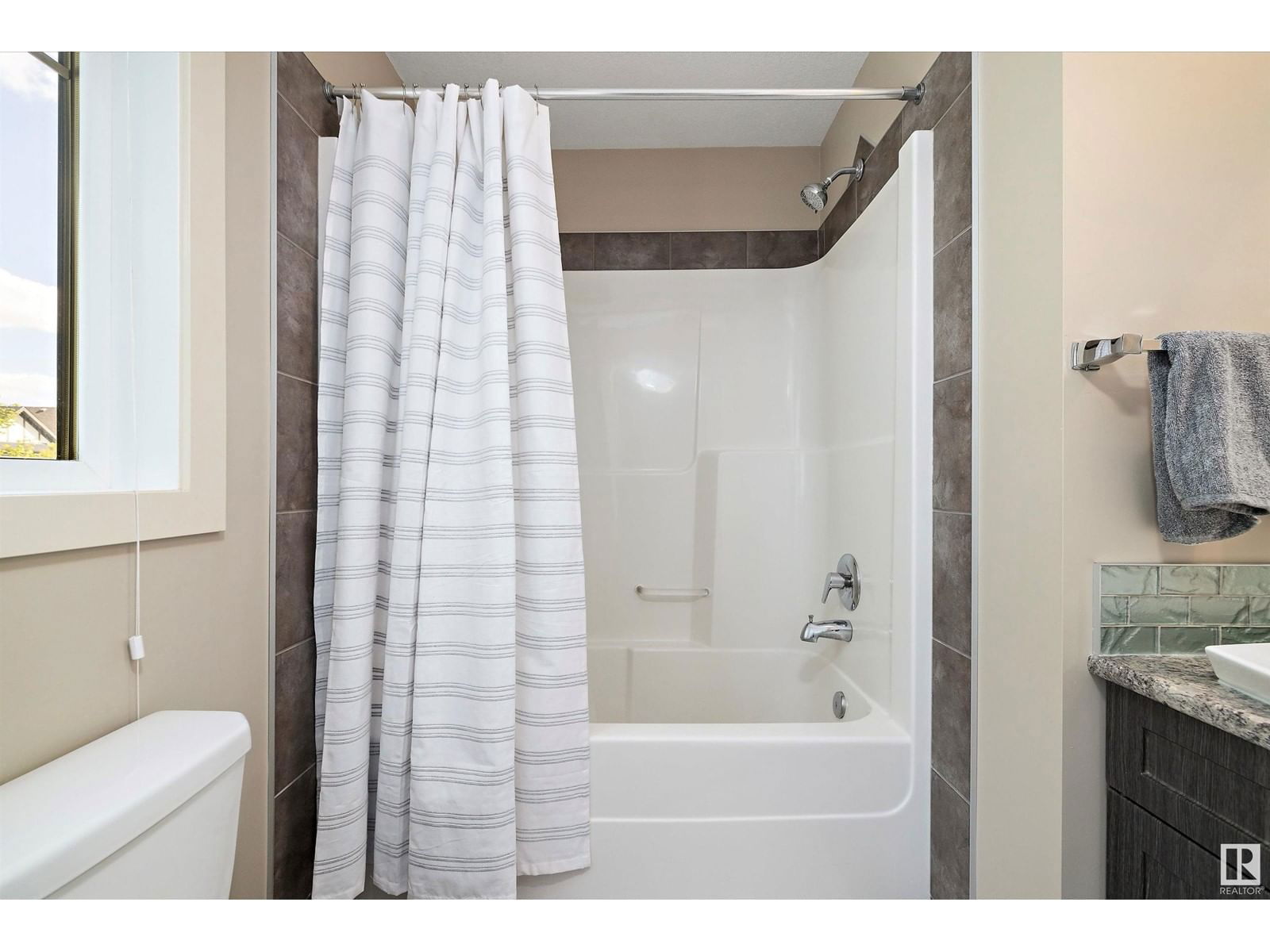 2130 Glenridding Wy Edmonton, Alberta