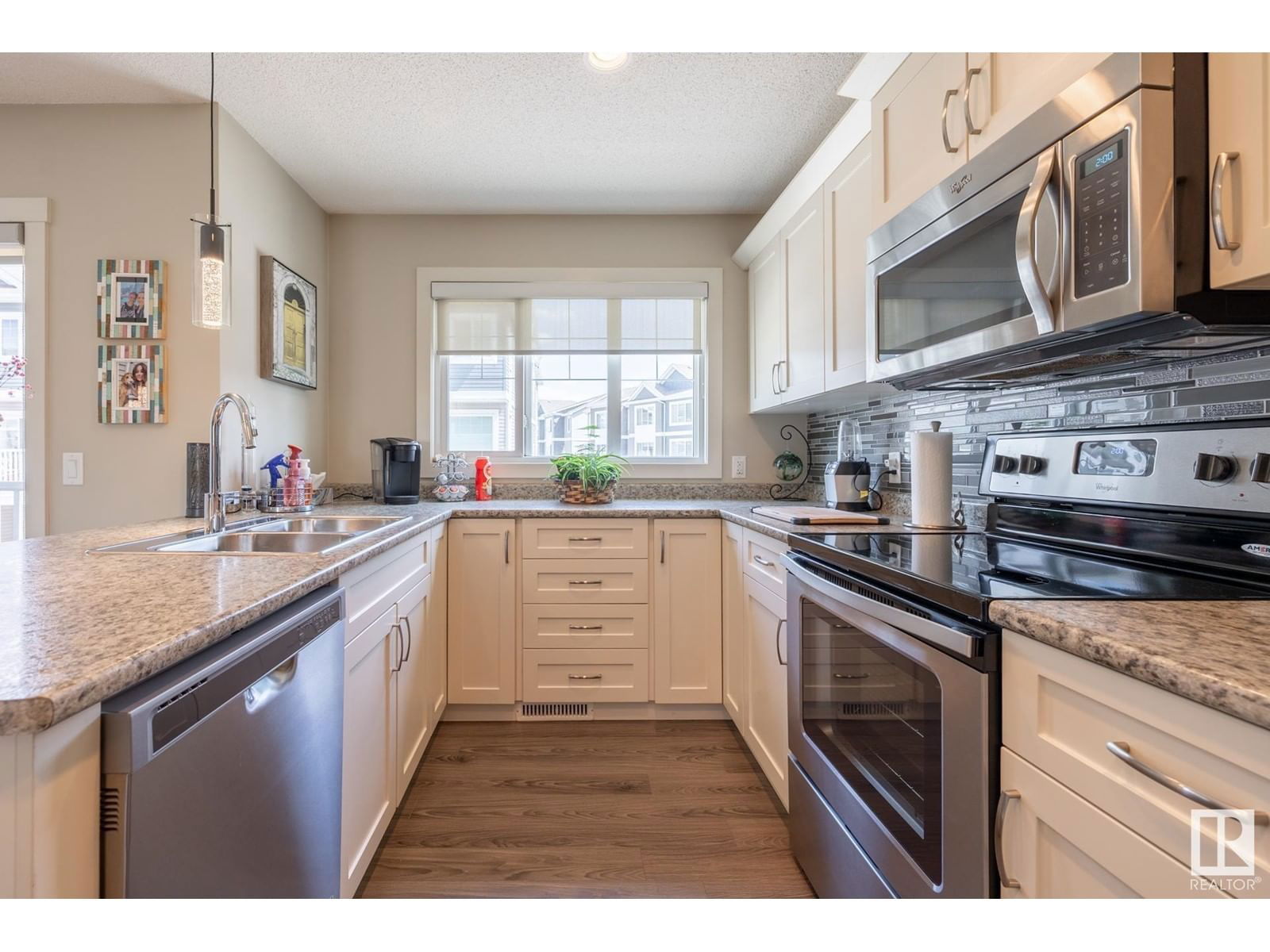 #8 - 1391 STARLING DR Image 17