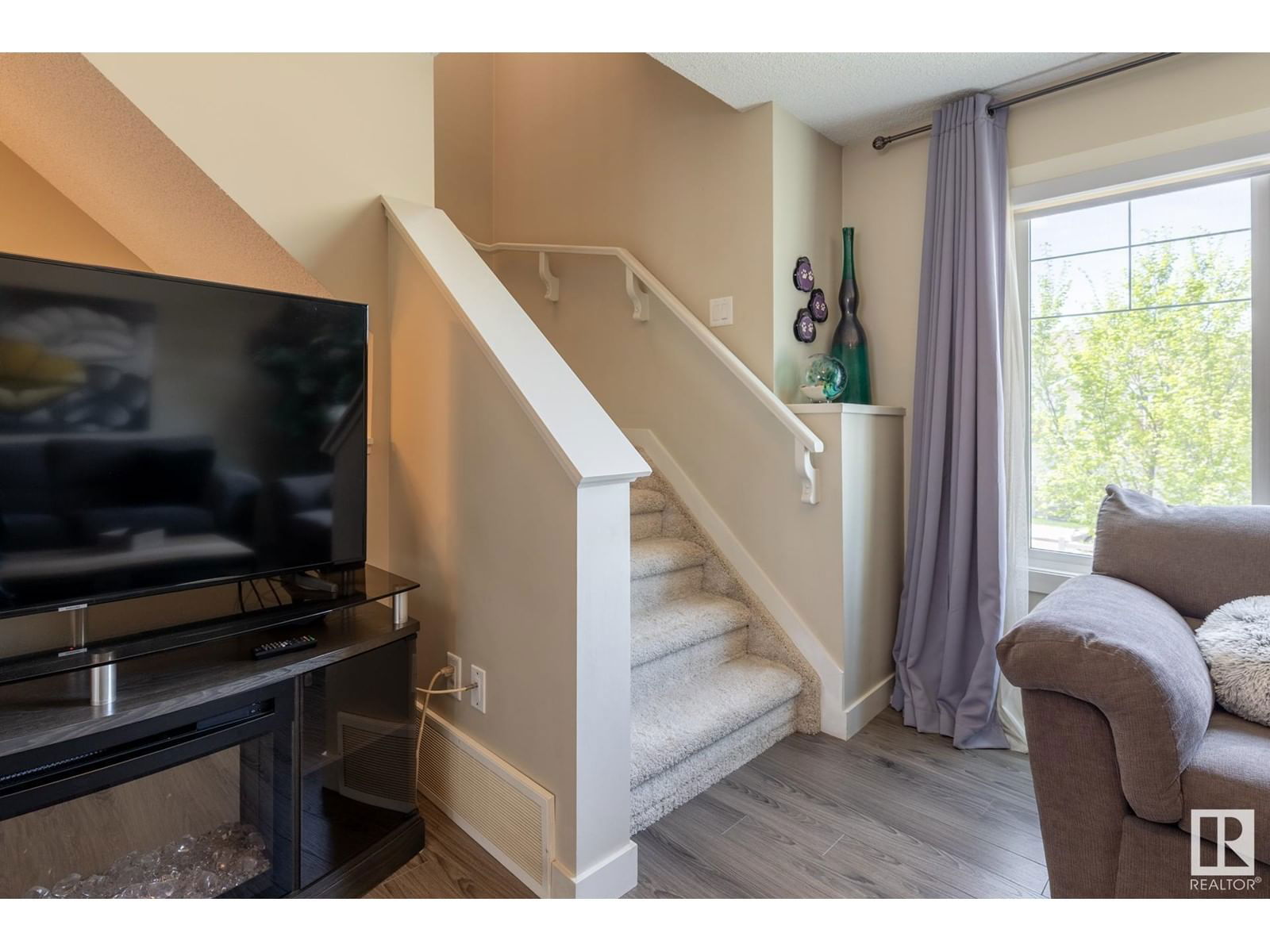 #8 - 1391 STARLING DR Image 22