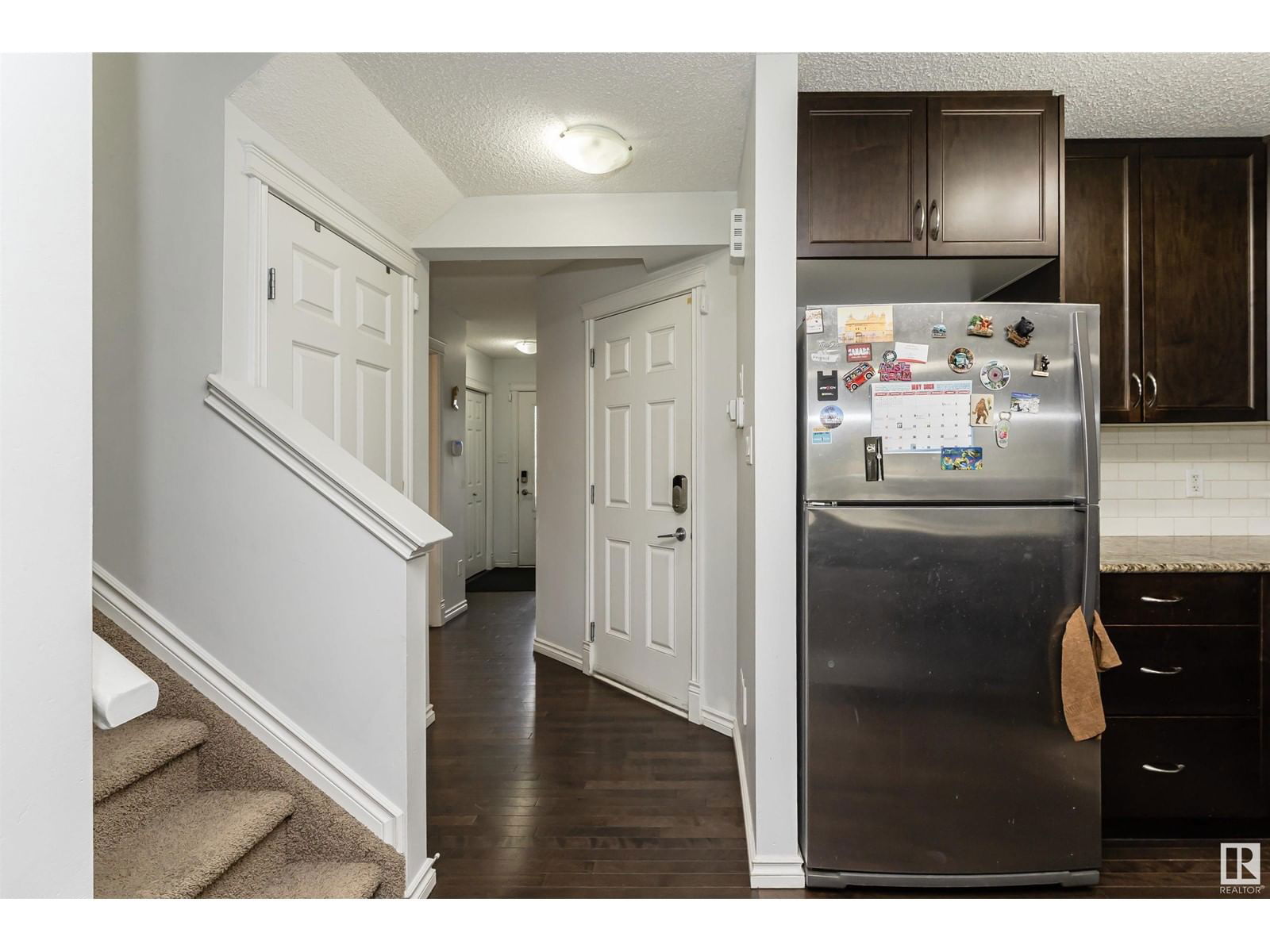 3722 9 ST Image 16