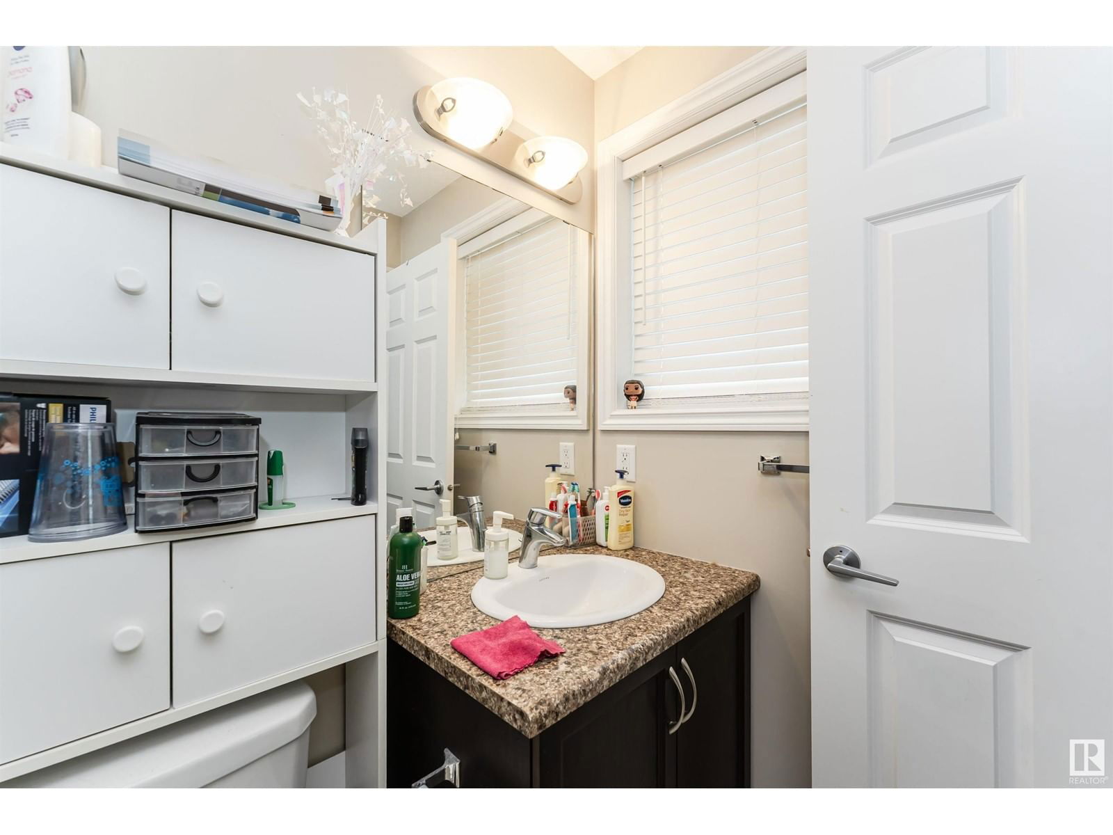 3722 9 ST Image 33