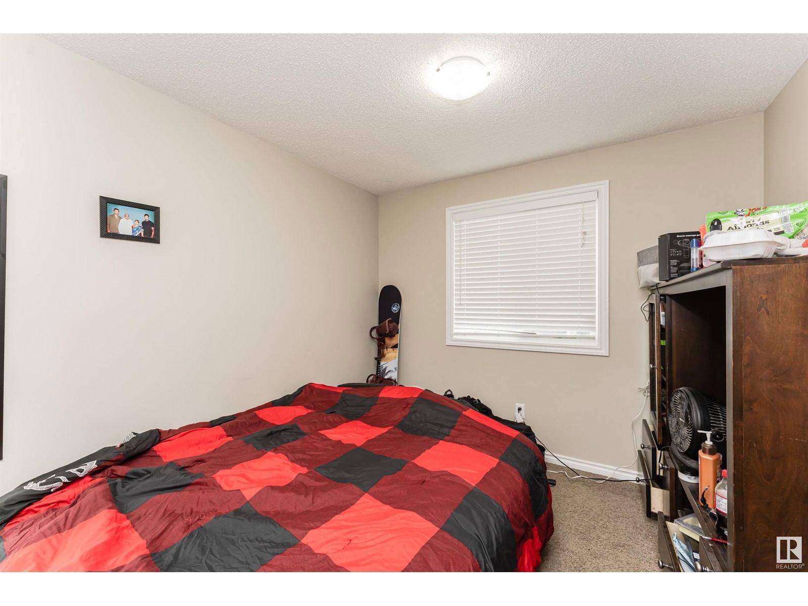 3722 9 ST Image 37