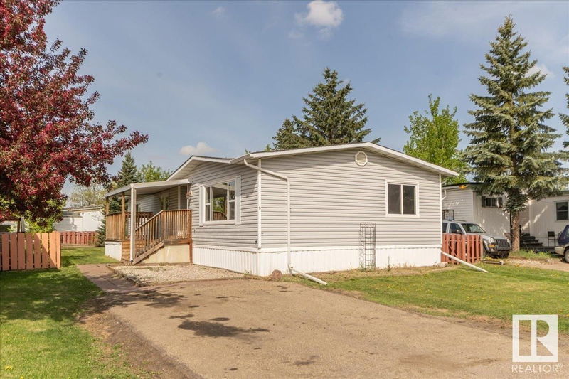 5 Cliff Cr Edmonton, Alberta