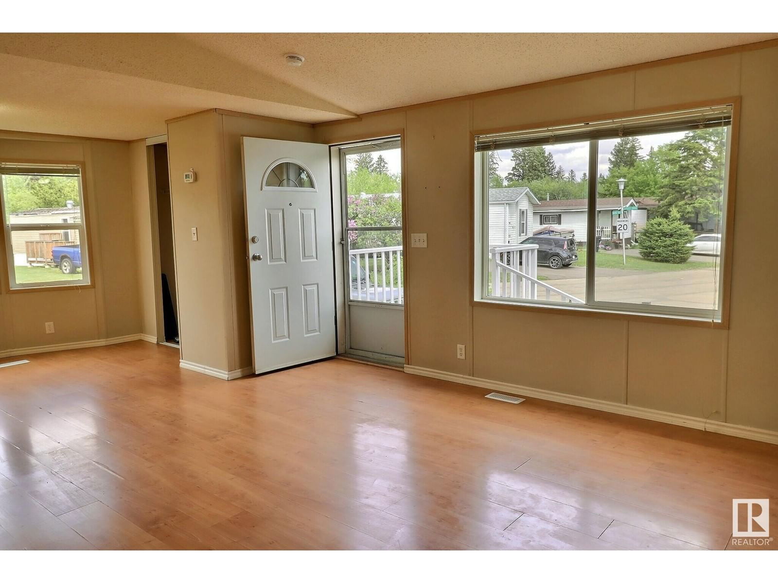 663b Evergreen Pa Edmonton, Alberta