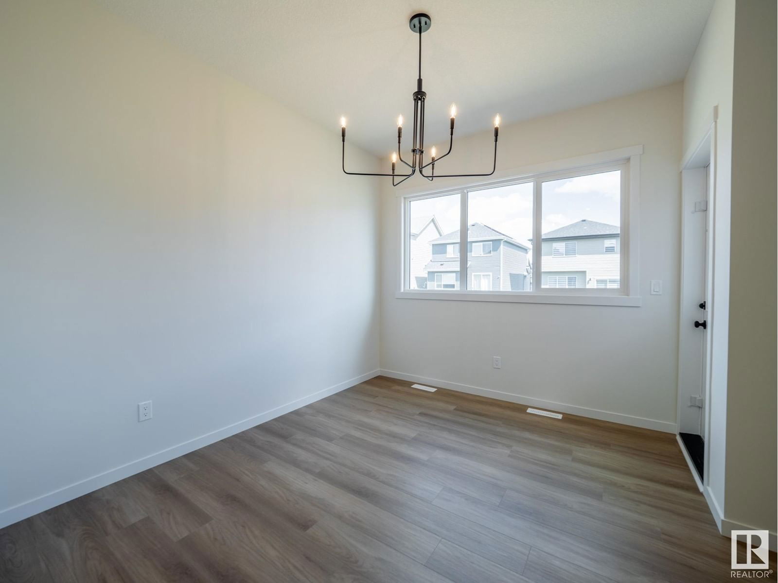 9331 227 St Edmonton, Alberta