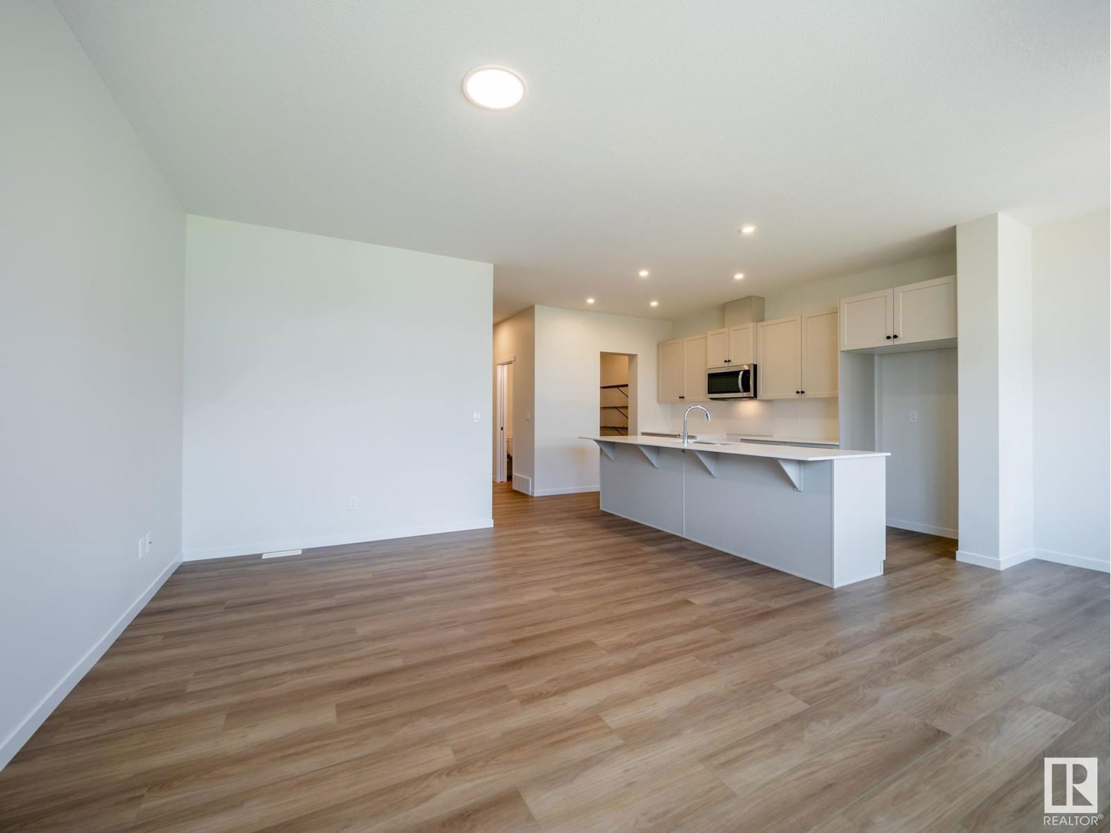 9331 227 St Edmonton, Alberta