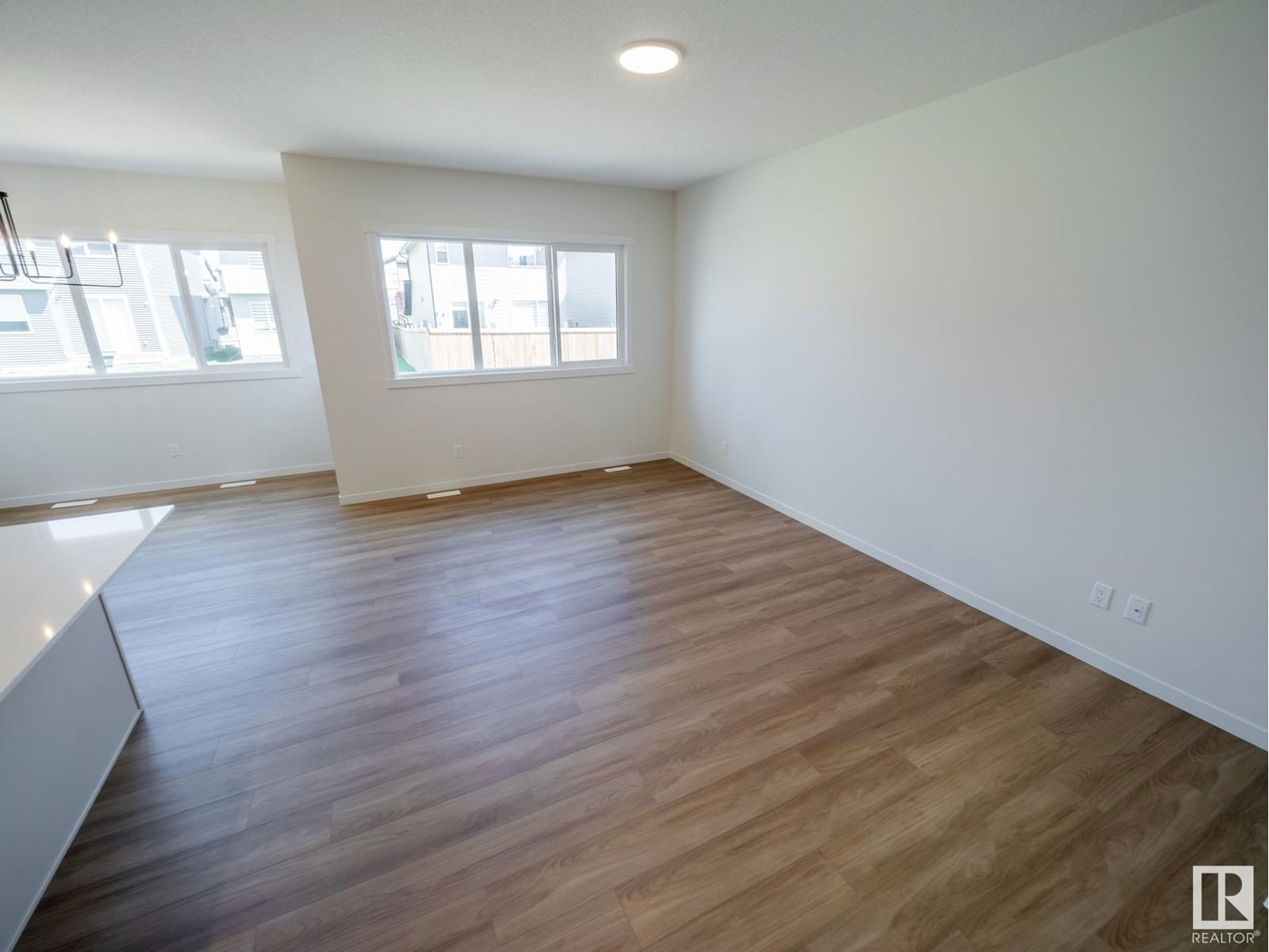 9331 227 St Edmonton, Alberta