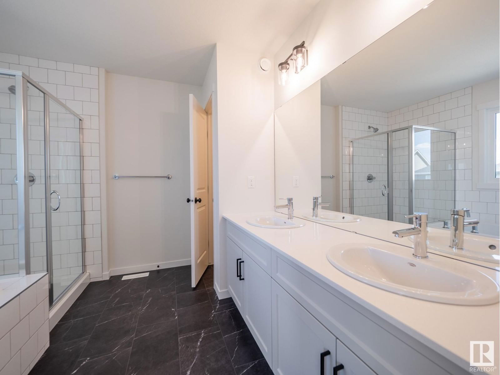 9331 227 St Edmonton, Alberta