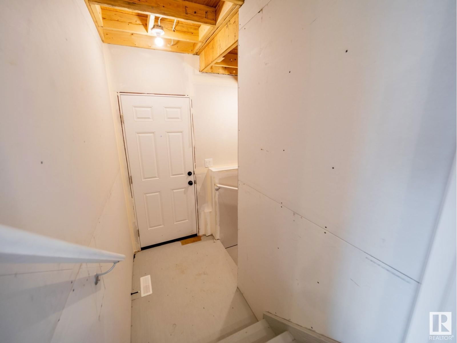 9331 227 St Edmonton, Alberta