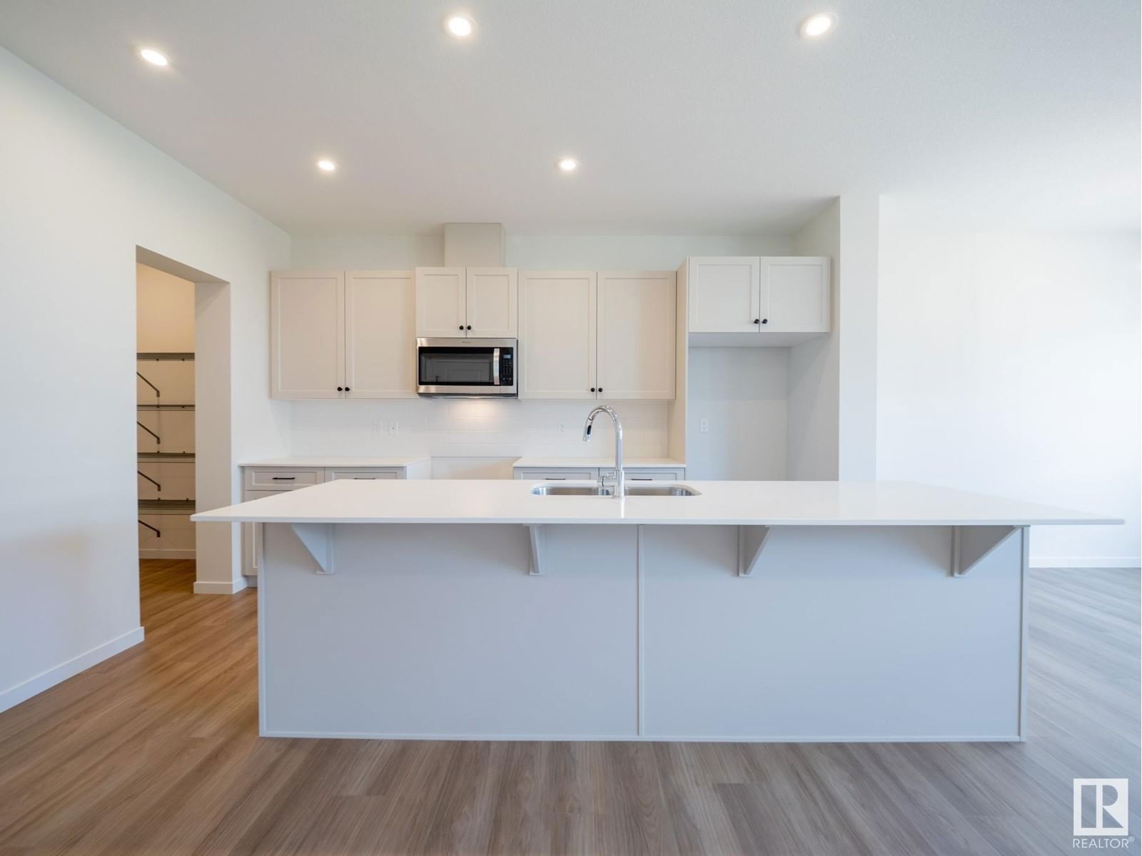 9331 227 St Edmonton, Alberta