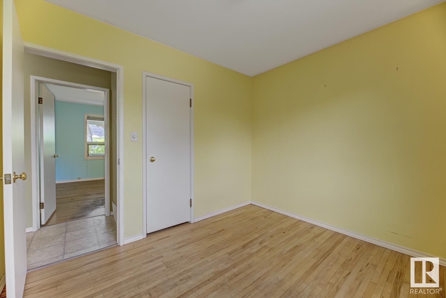 Nw - 11207 57 St Edmonton, Alberta