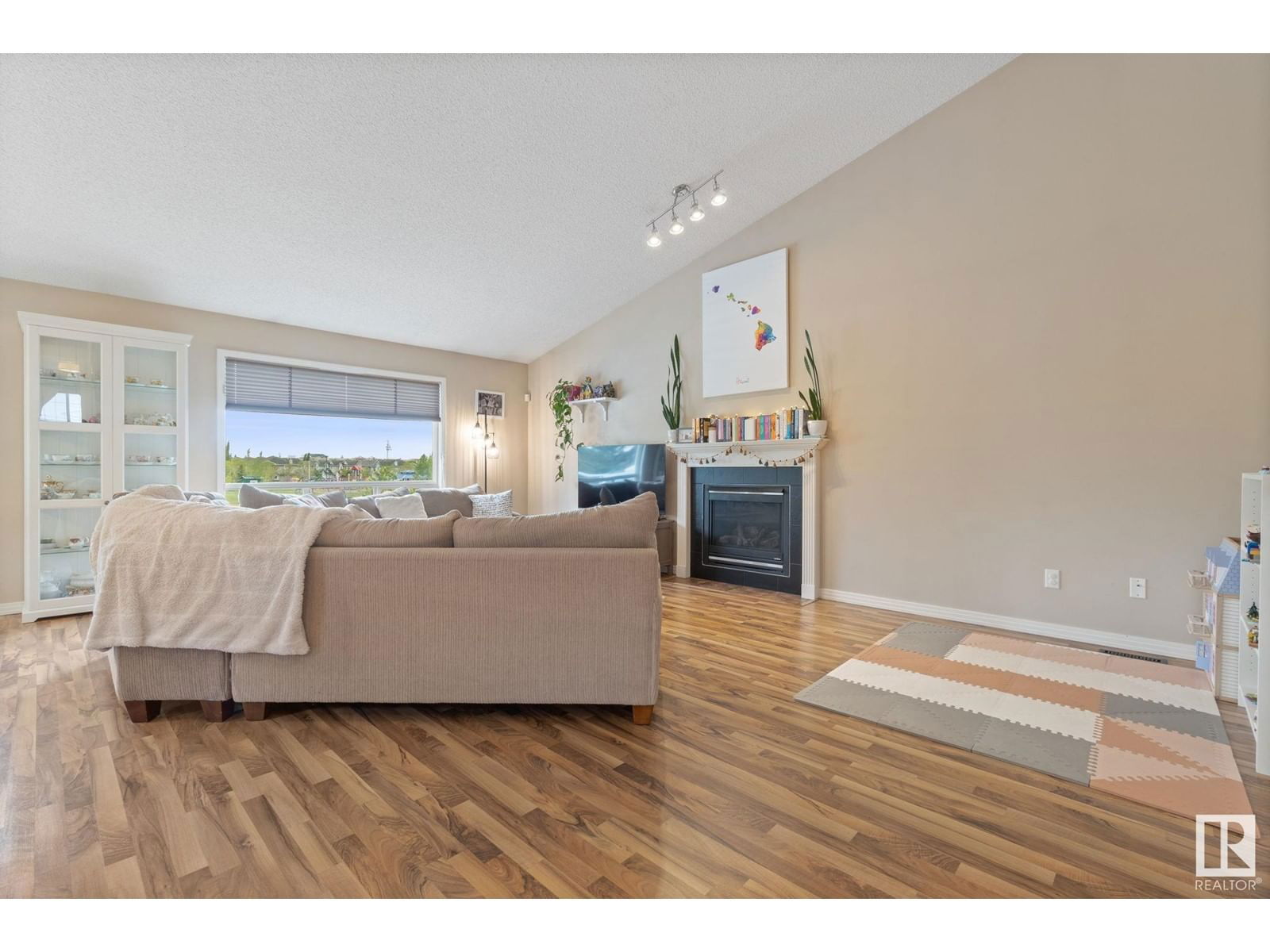 1280 Mcallister Wy Edmonton, Alberta