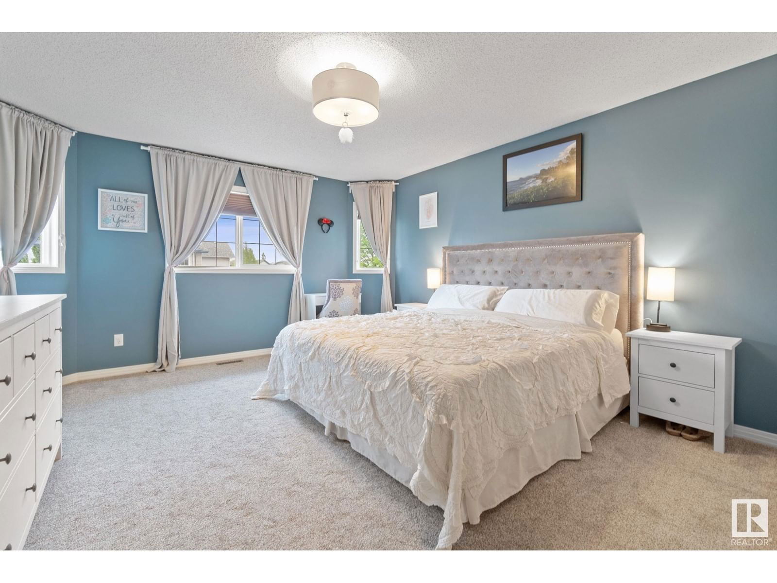 1280 Mcallister Wy Edmonton, Alberta