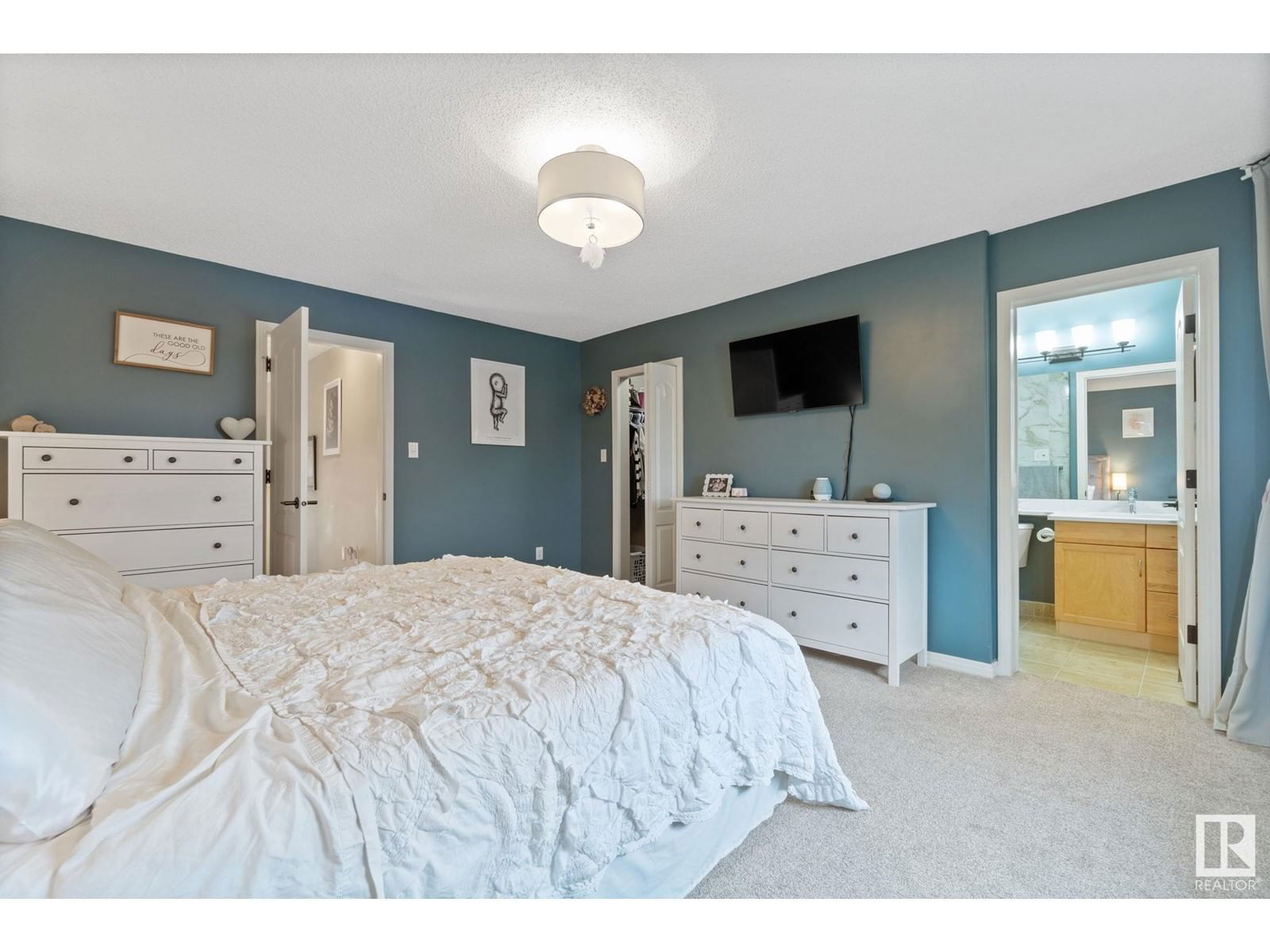 1280 Mcallister Wy Edmonton, Alberta