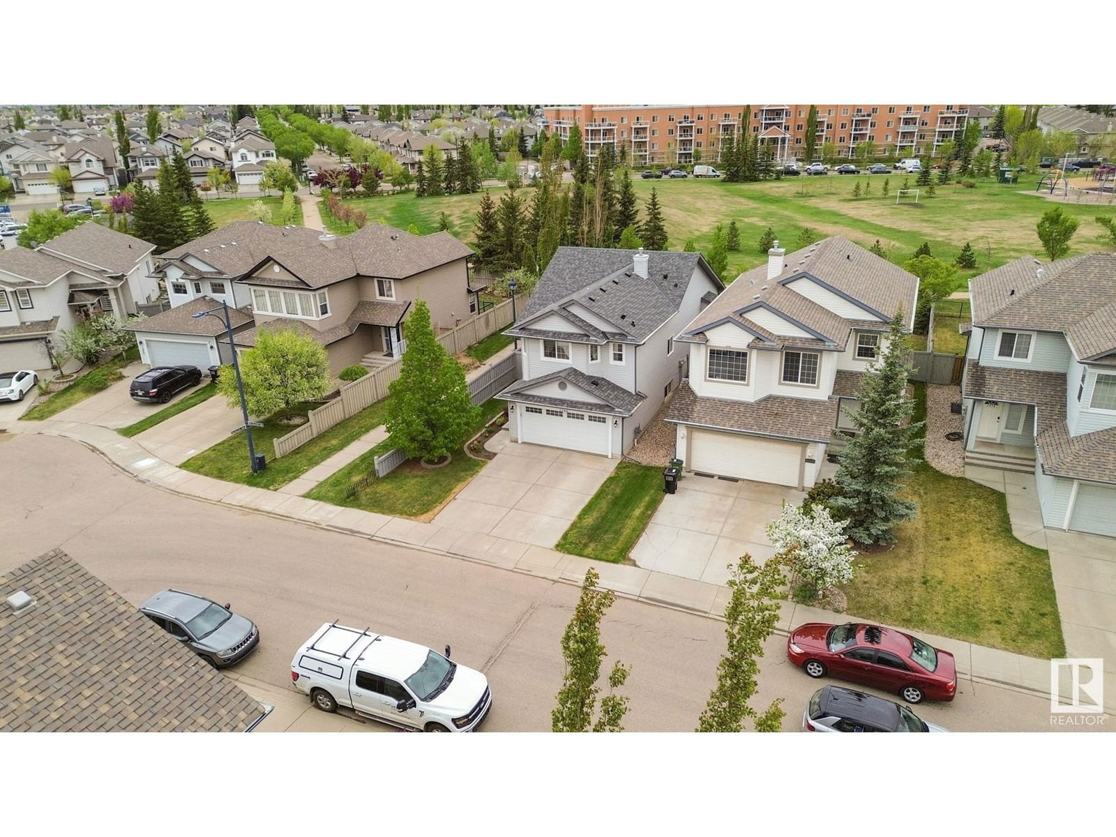 1280 Mcallister Wy Edmonton, Alberta
