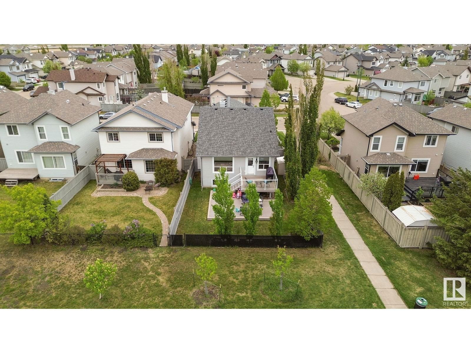 1280 Mcallister Wy Edmonton, Alberta