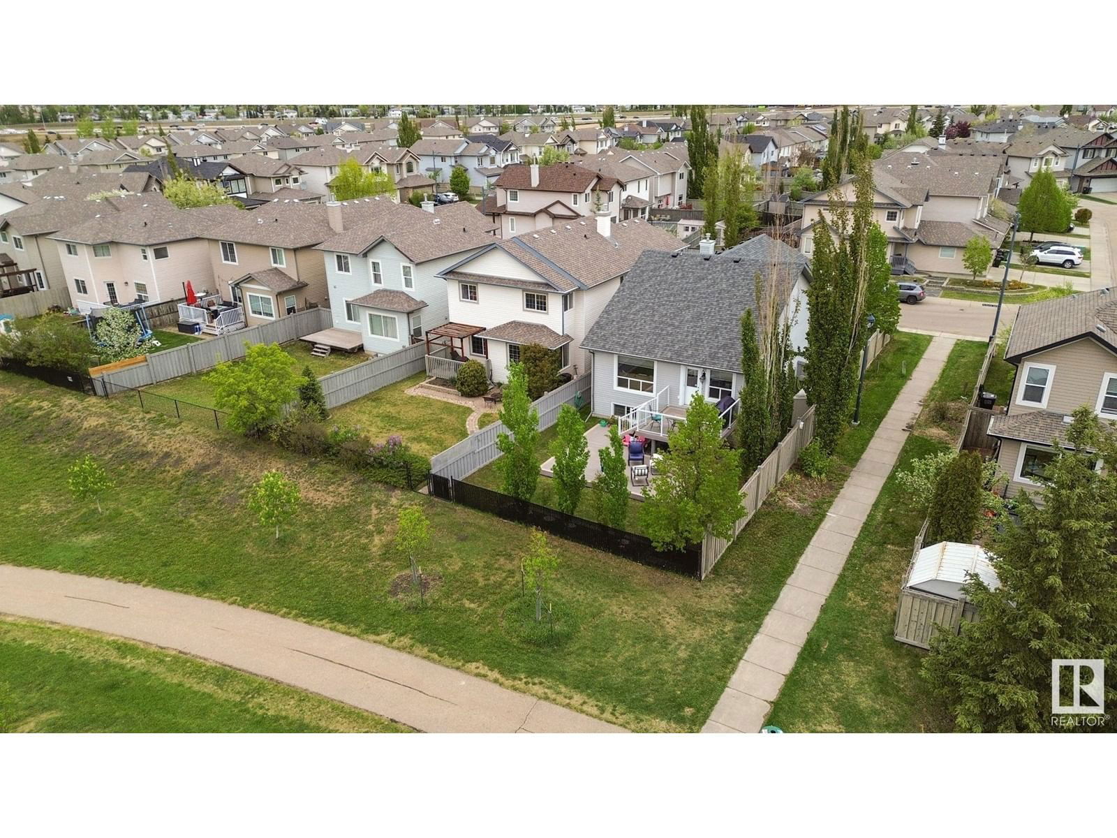 1280 Mcallister Wy Edmonton, Alberta