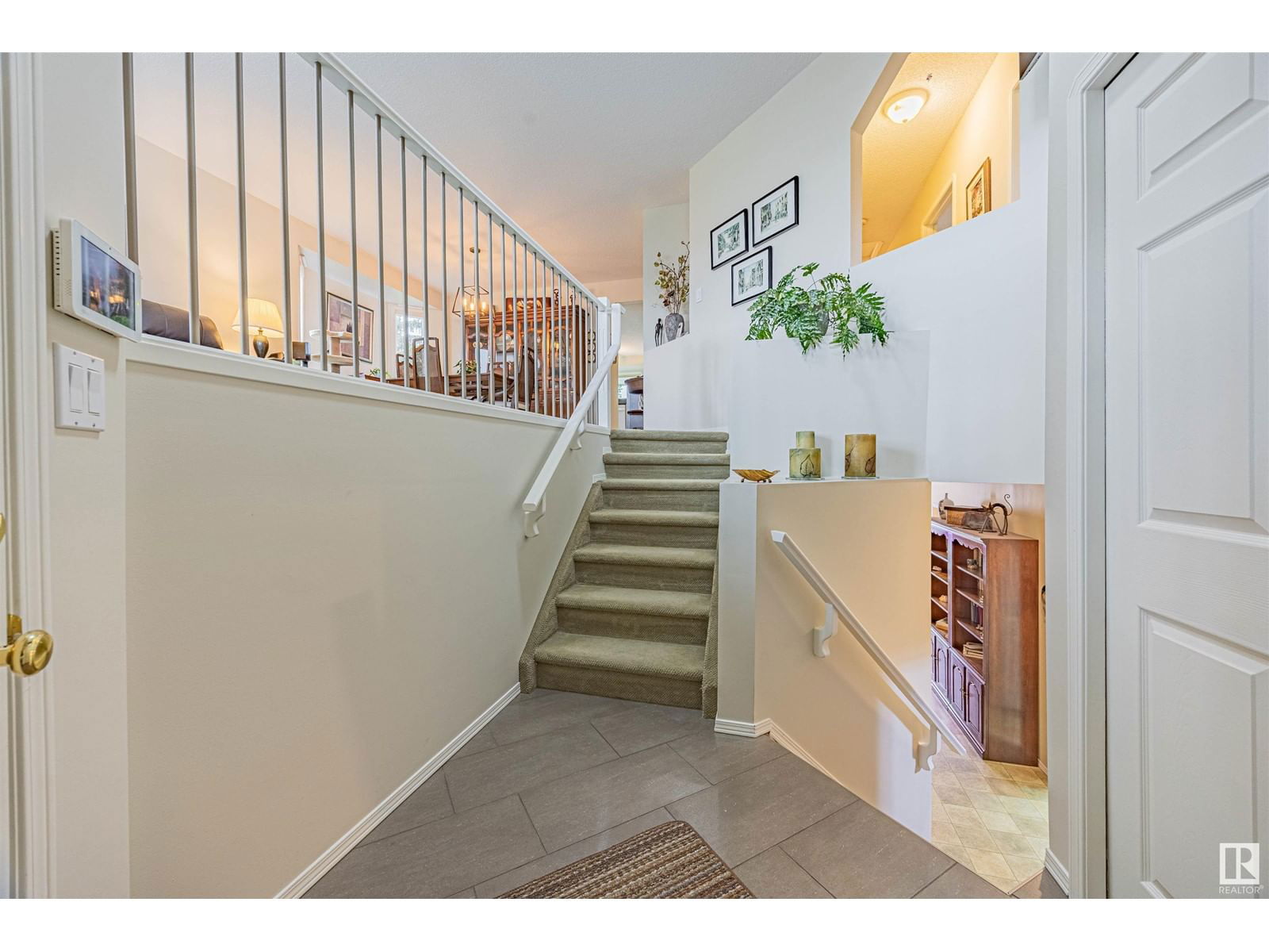 31 Elsinore Pl Edmonton, Alberta