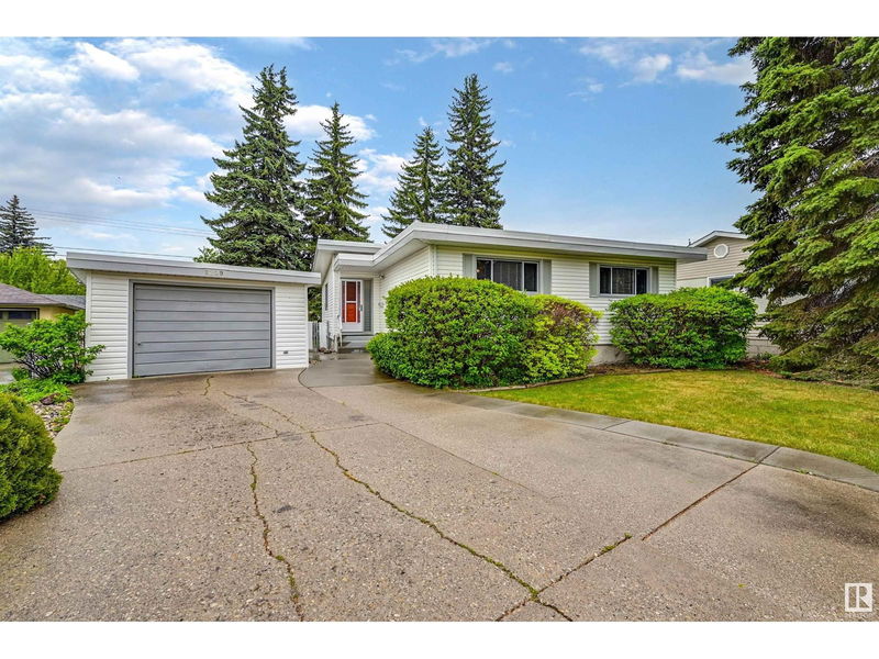 Nw - 8209 150 St Edmonton, Alberta