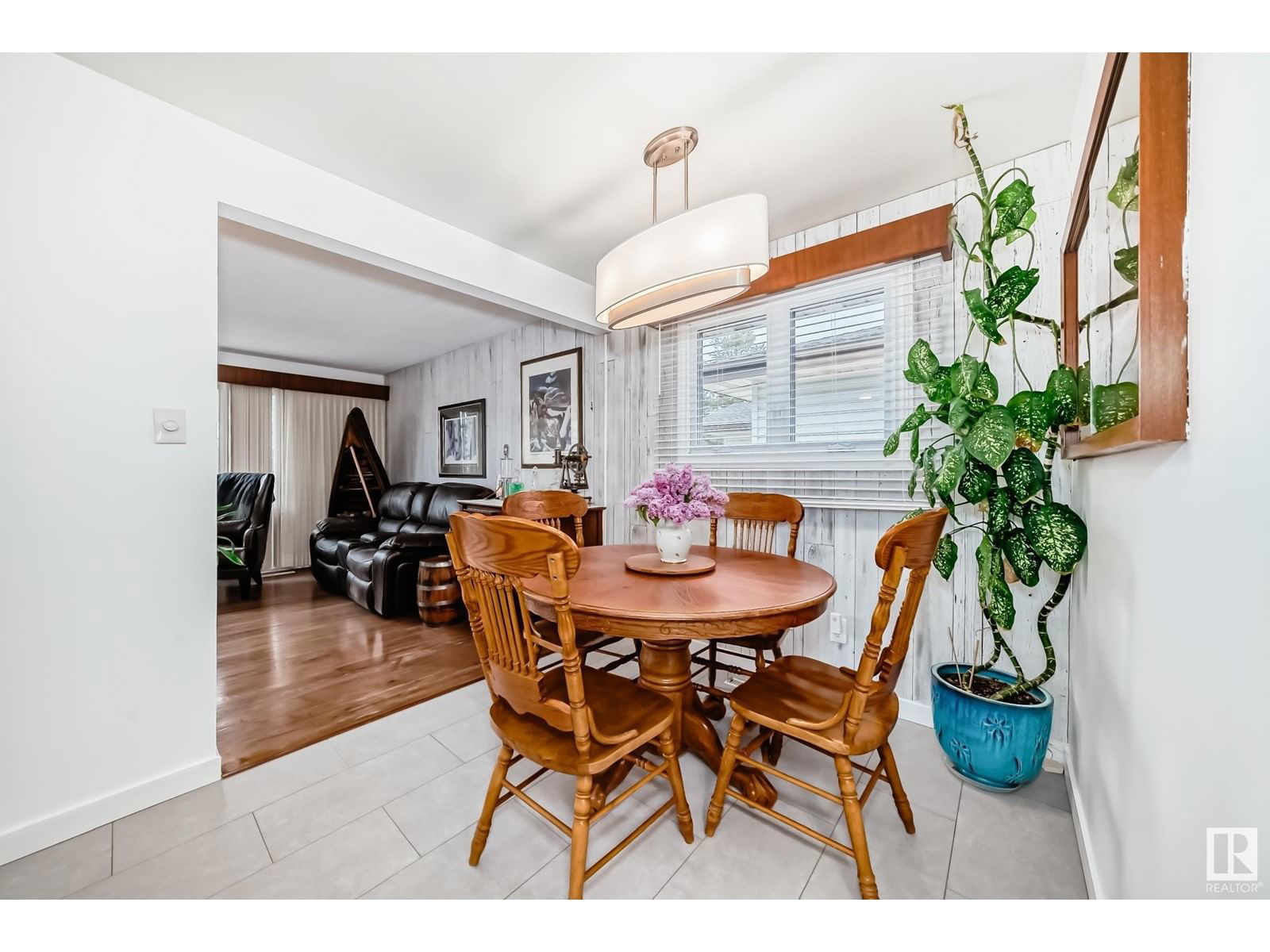 7012 132 Av Edmonton, Alberta