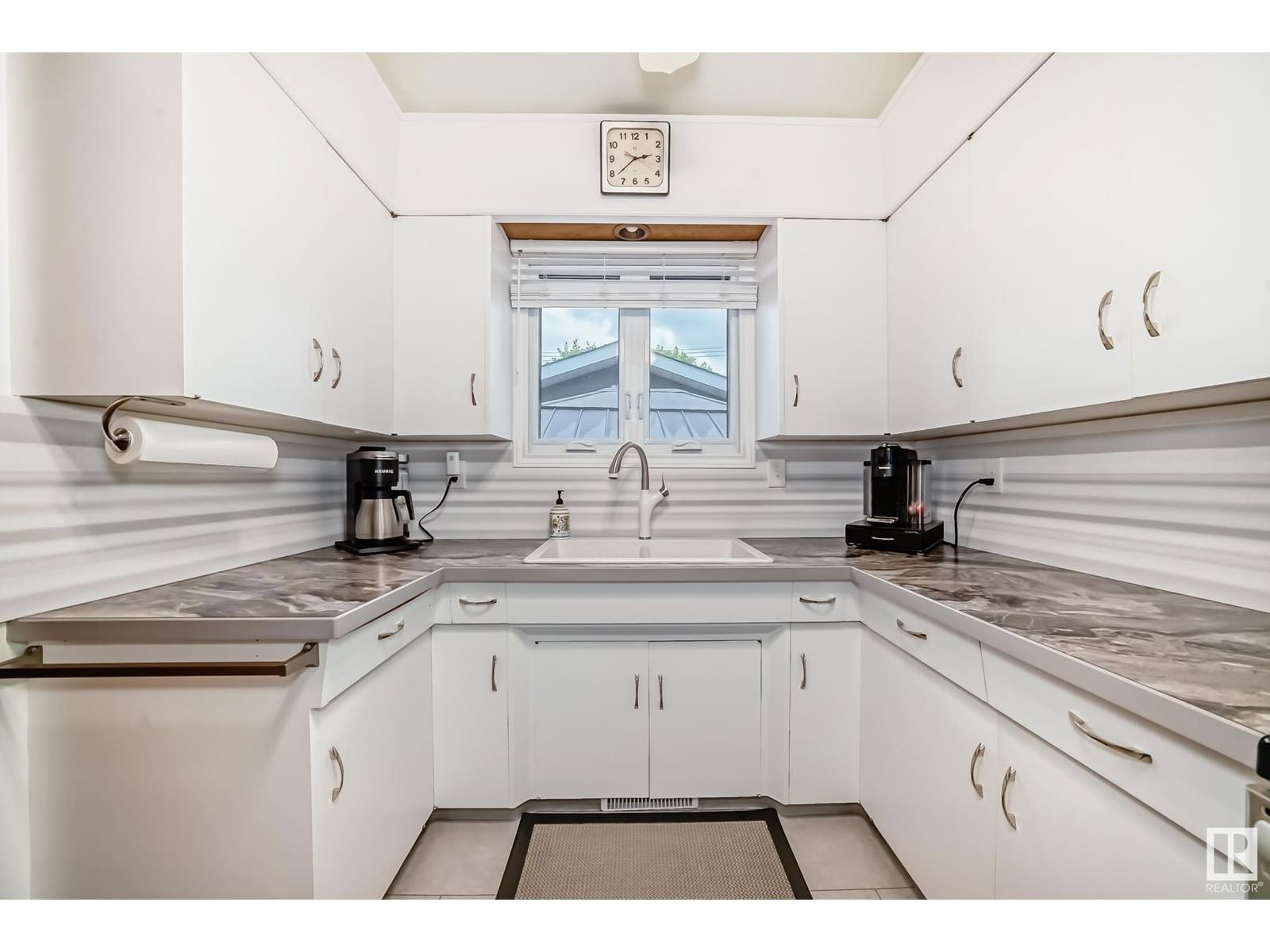 7012 132 Av Edmonton, Alberta