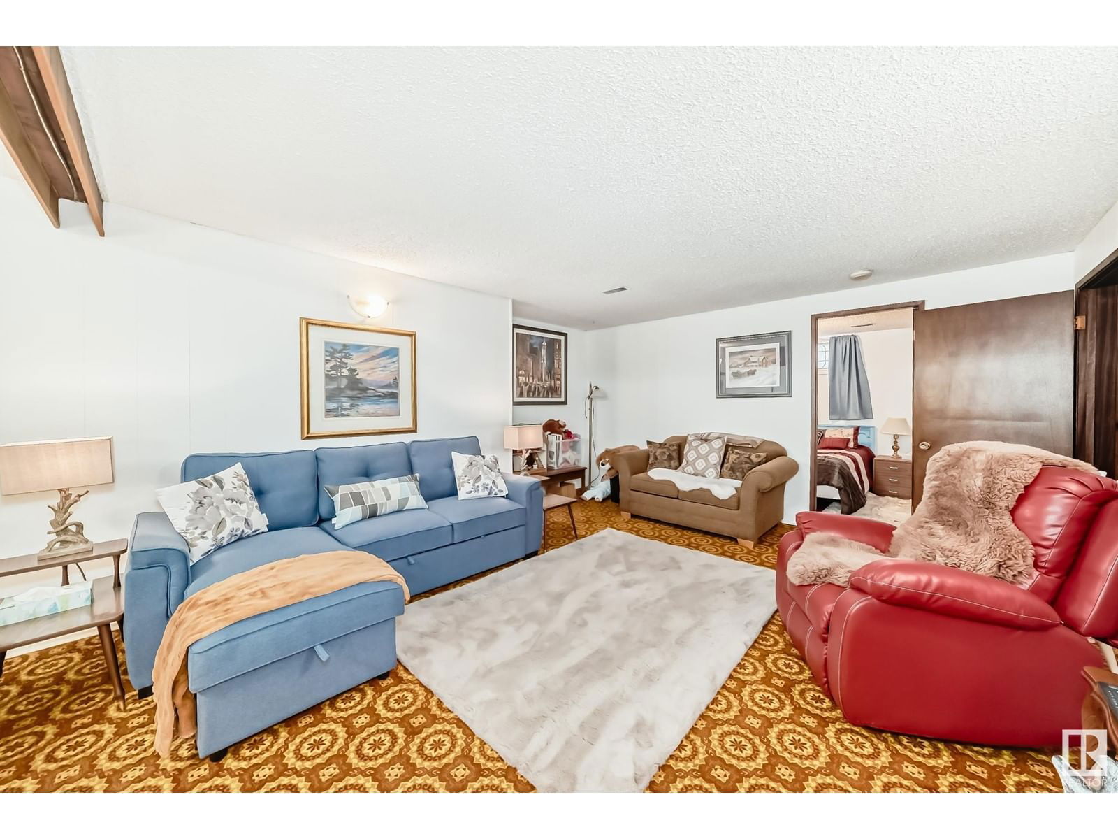 7012 132 Av Edmonton, Alberta