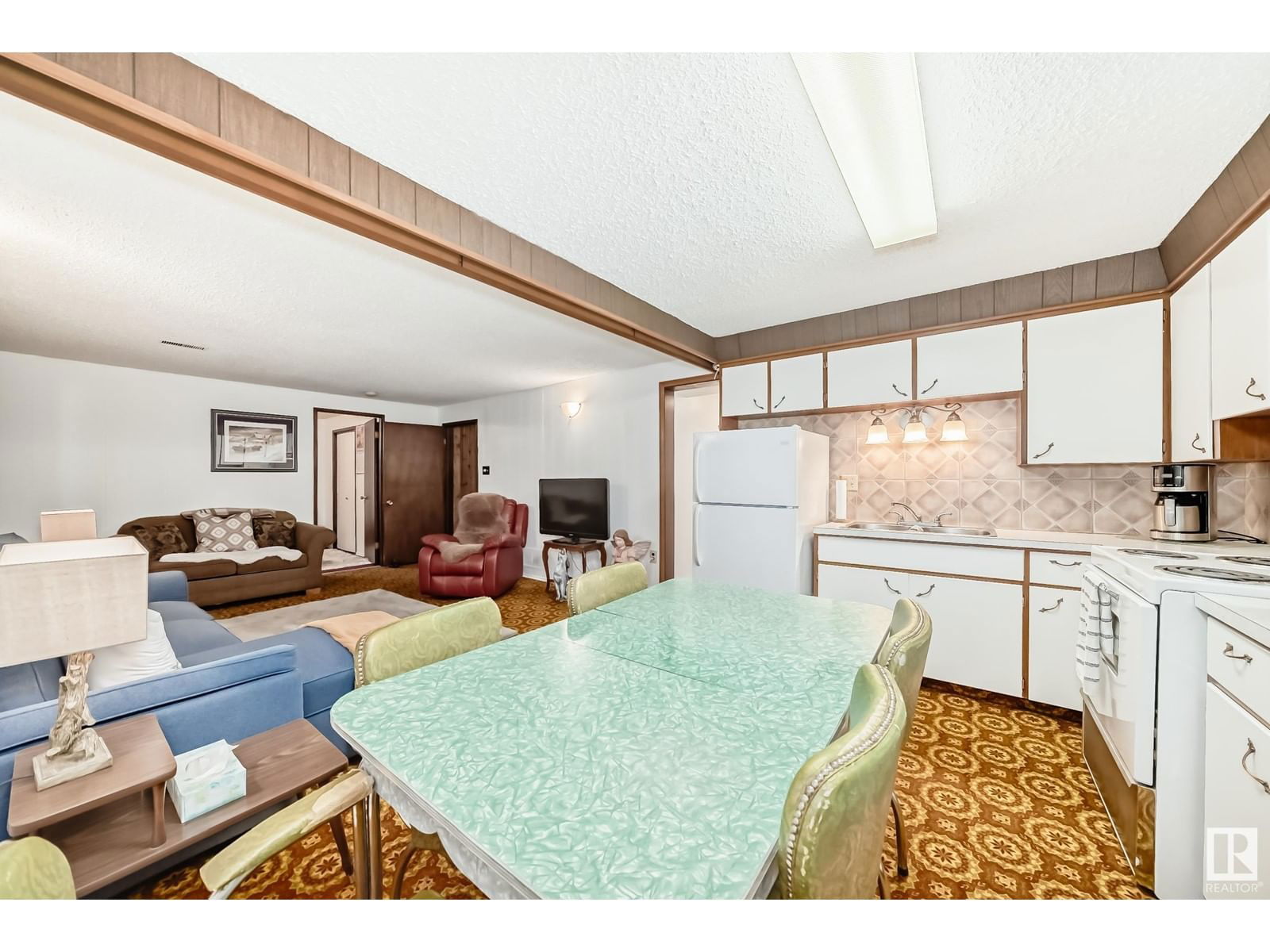 7012 132 Av Edmonton, Alberta