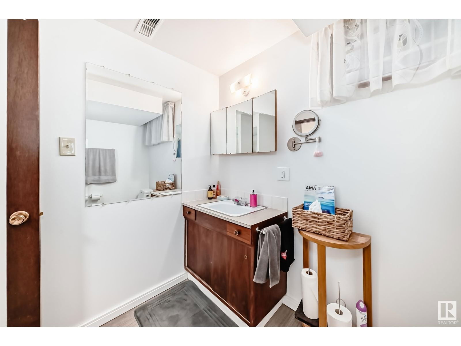 7012 132 Av Edmonton, Alberta