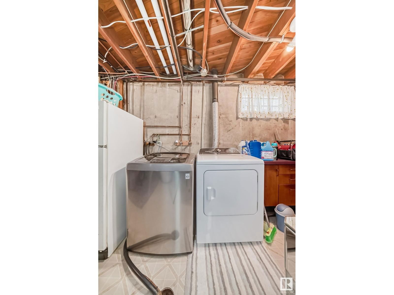 7012 132 Av Edmonton, Alberta