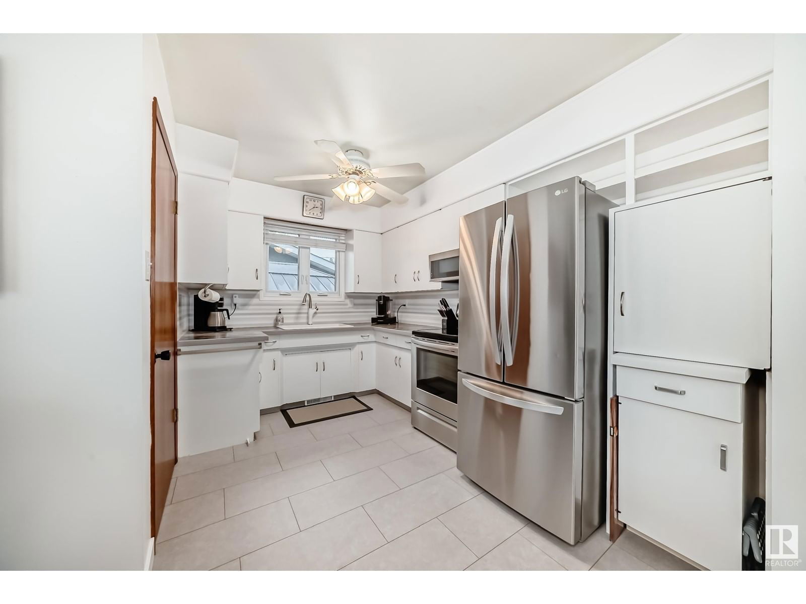 7012 132 Av Edmonton, Alberta
