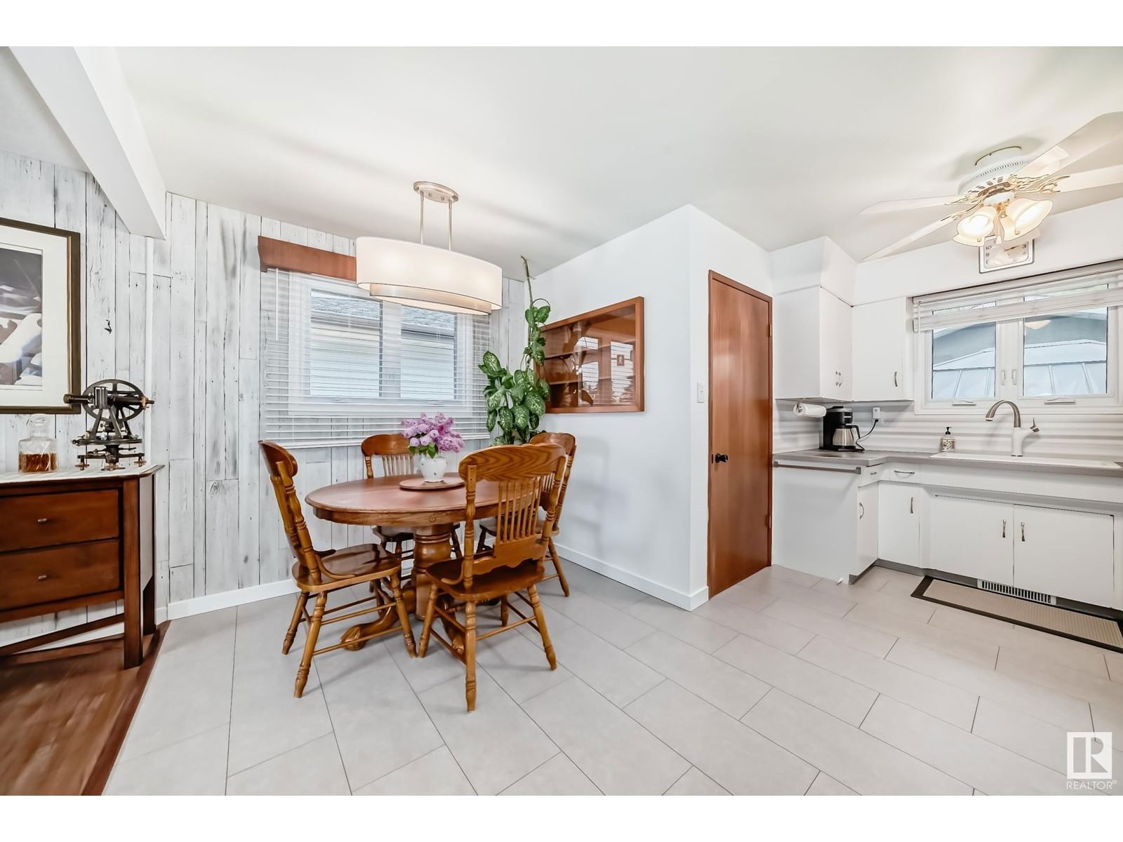7012 132 Av Edmonton, Alberta