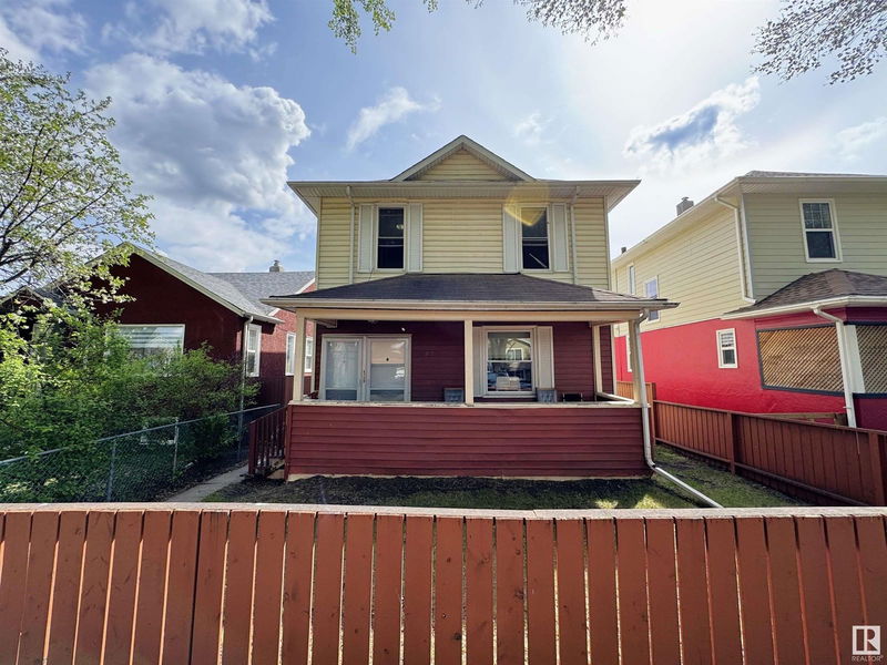 Nw - 11431 87 St Edmonton, Alberta