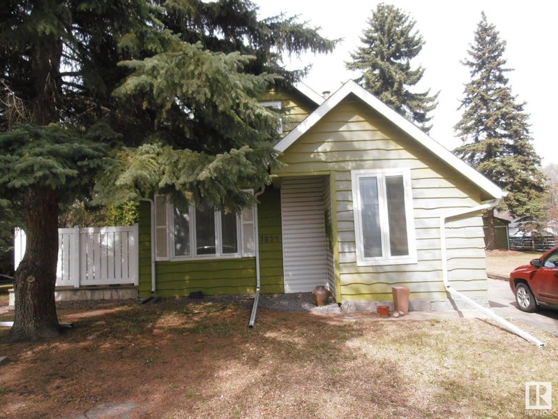3830 112 Av Edmonton, Alberta