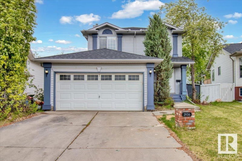2936 41 Av Edmonton, Alberta