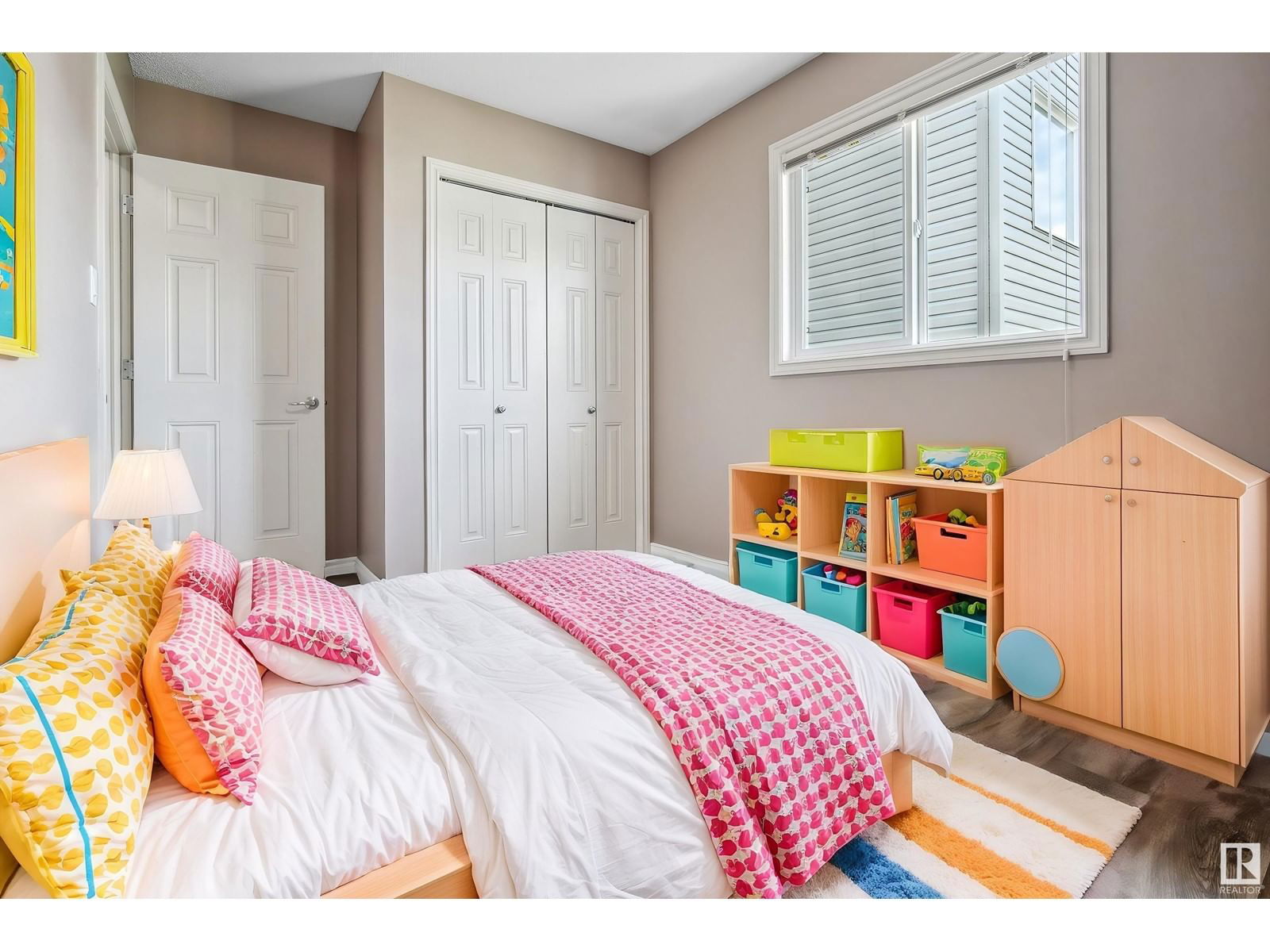 1560 35 Av Edmonton, Alberta