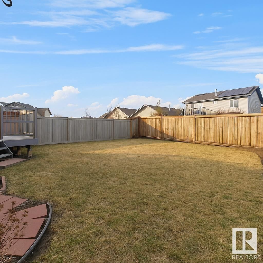 3204 29 Av Edmonton, Alberta