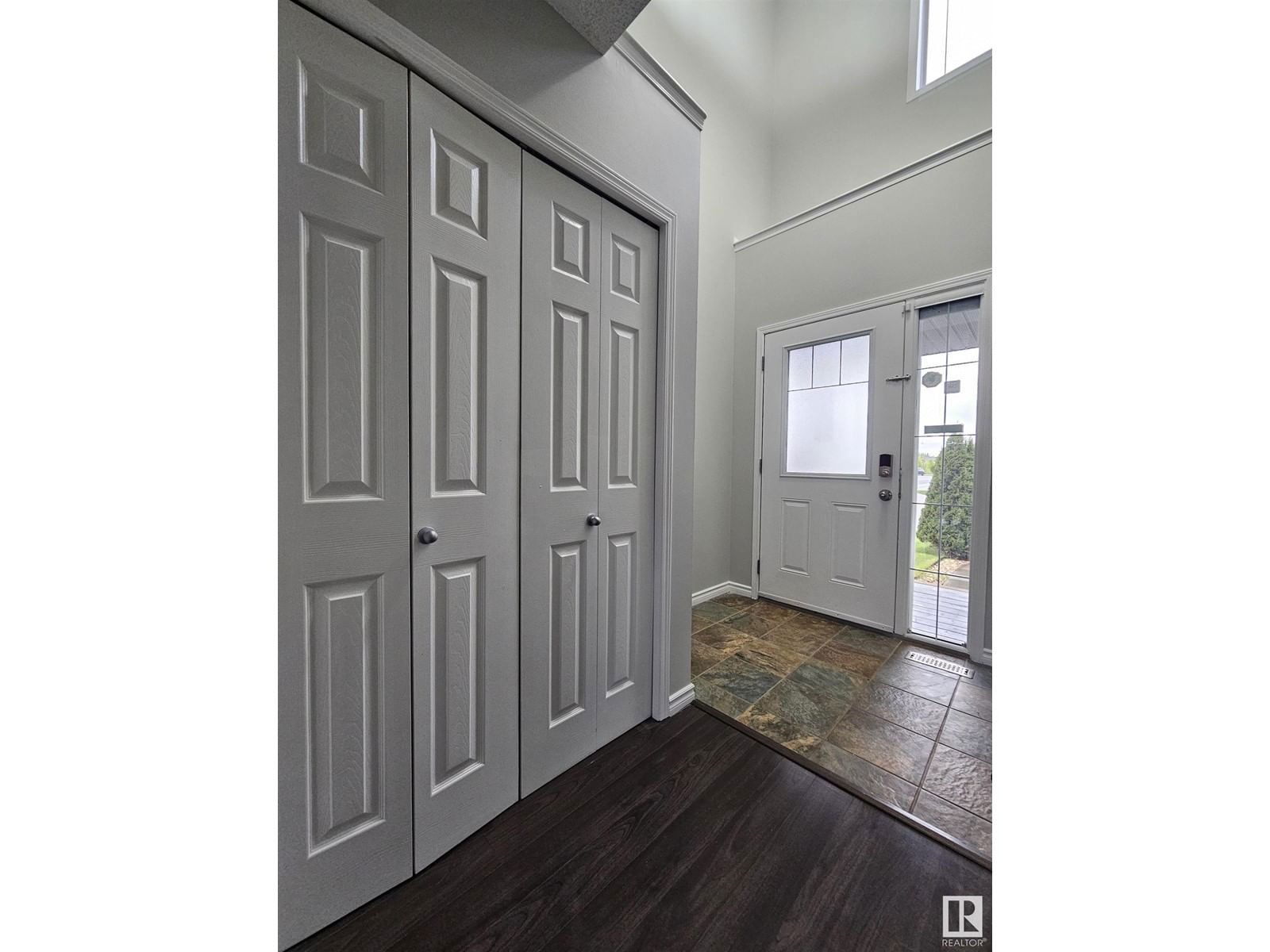 3204 29 Av Edmonton, Alberta