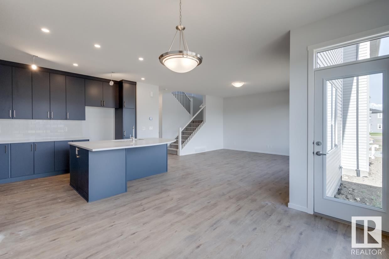 2040 209 ST Image 11
