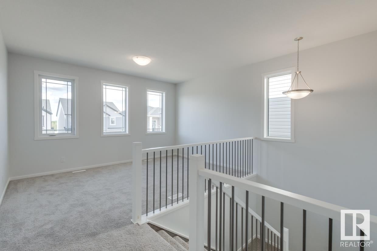 2040 209 ST Image 21